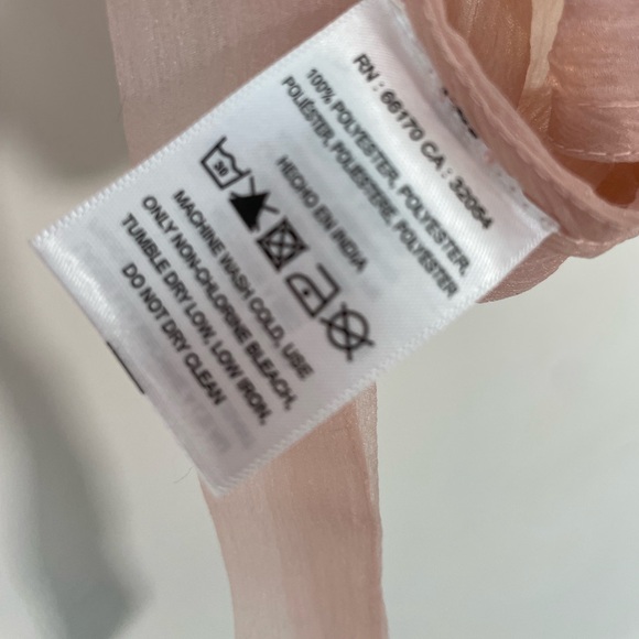 Anthropologie pale pink shrug. One size - Picture 5 of 8